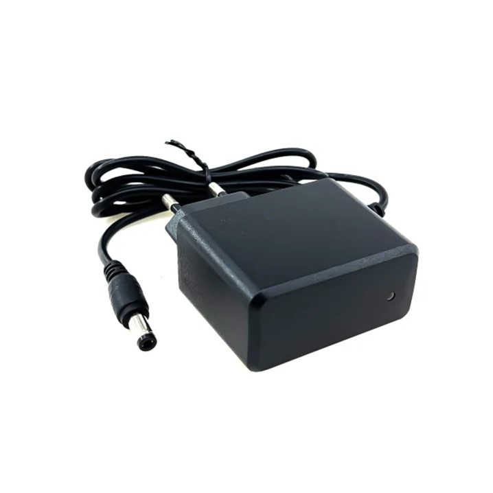 آداپتور(شارژر) 8 ولت 500 میلی آمپر